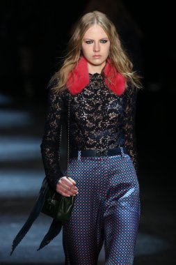 Monique Lhuillier Fall 2016