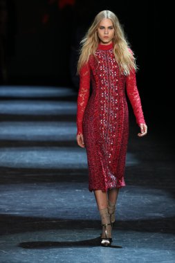 Monique Lhuillier Fall 2016