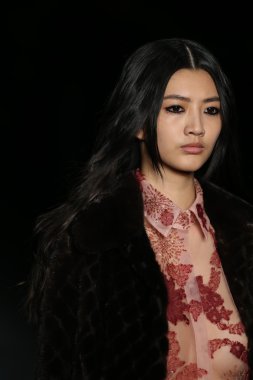 Monique Lhuillier Fall 2016