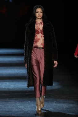 Monique Lhuillier Fall 2016