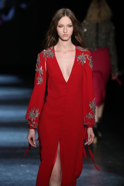 Monique Lhuillier Fall 2016