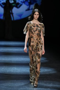 Monique Lhuillier Fall 2016