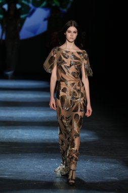 Monique Lhuillier Fall 2016