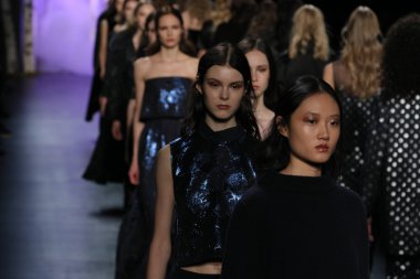 Noor sonbahar 2016 tarafından öğle giyen modelleri