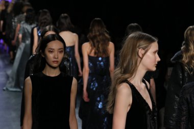 Noor sonbahar 2016 tarafından öğle giyen modelleri