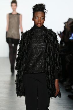 Carmen Marc Valvo Runway show