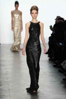 Carmen Marc Valvo Runway show