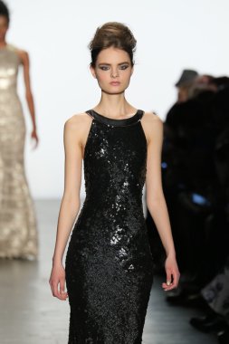 Carmen Marc Valvo Runway show
