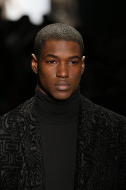 Carmen Marc Valvo Runway show