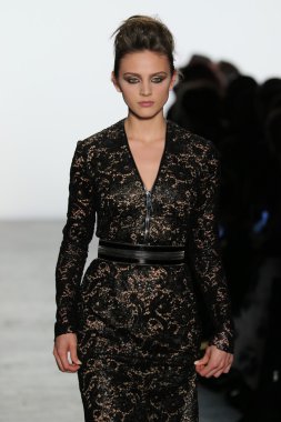 Carmen Marc Valvo Runway show