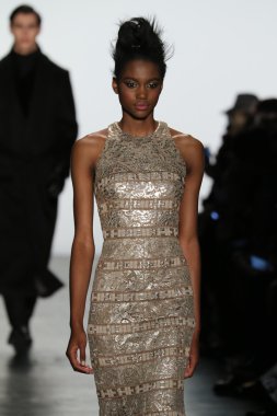 Carmen Marc Valvo Runway show
