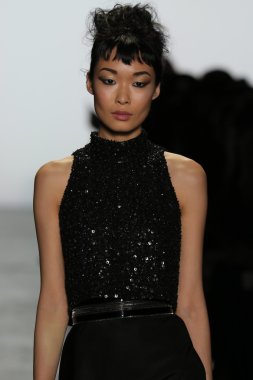 Carmen Marc Valvo Runway show