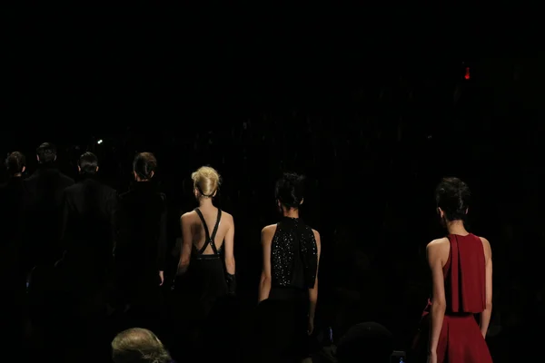 Carmen Marc Valvo Runway show — Stock fotografie