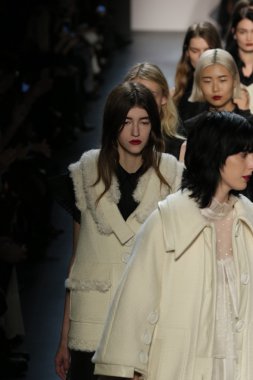 Models wearing Salinas Fall 2016