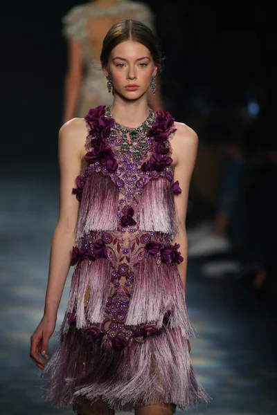 model wearing Marchesa Fall 2016