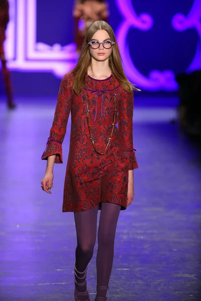 Anna Sui Otoño 2016 show — Foto de Stock