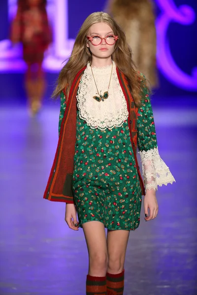 Anna Sui Otoño 2016 show — Foto de Stock