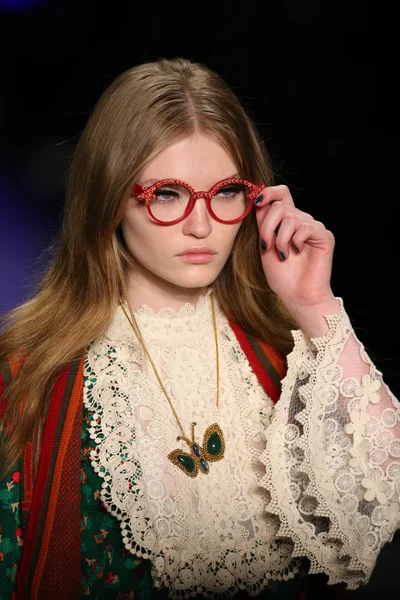 Anna Sui Fall 2016 show — Stock Photo, Image