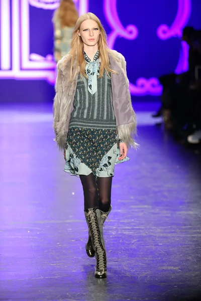 Anna Sui Automne 2016 spectacle — Photo