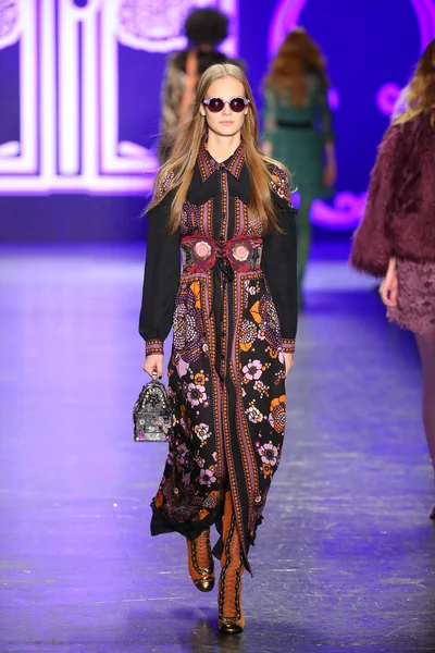 Anna Sui najaar 2016 Toon — Stockfoto