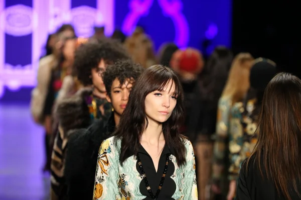 Anna Sui toamna 2016 spectacol — Fotografie, imagine de stoc