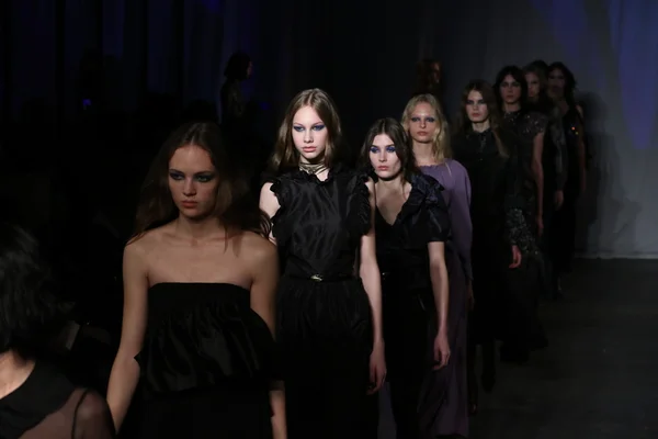 Jill Stuart podzim zimní 2016 kolekce Show — Stock fotografie