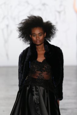 Sanat kurumları sonbahar 2016 defile