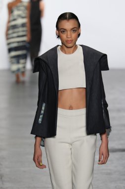 Sanat kurumları sonbahar 2016 defile