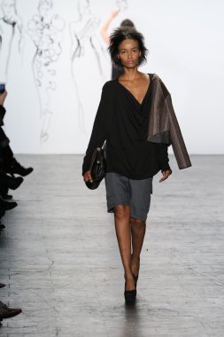 Sanat kurumları sonbahar 2016 defile