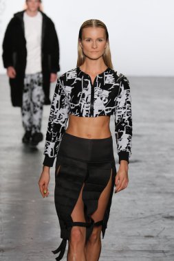 Sanat kurumları sonbahar 2016 defile