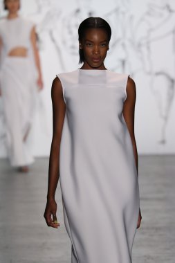 Sanat kurumları sonbahar 2016 defile