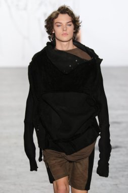 Sanat kurumları sonbahar 2016 defile