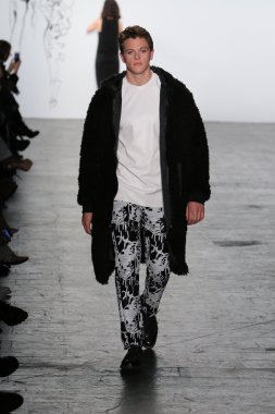 Sanat kurumları sonbahar 2016 defile