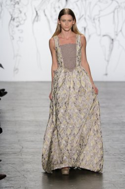 Sanat kurumları sonbahar 2016 defile