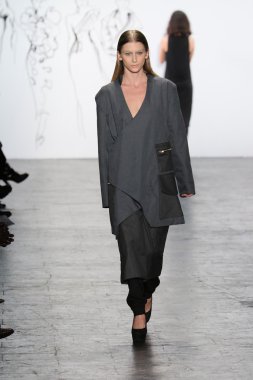 Sanat kurumları sonbahar 2016 defile