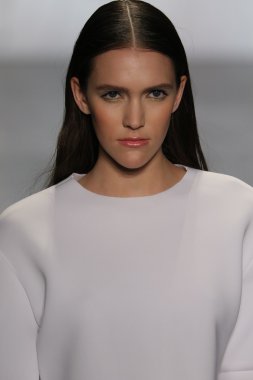 Sanat kurumları sonbahar 2016 defile