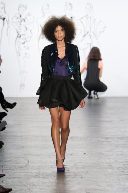 Sanat kurumları sonbahar 2016 defile