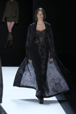 Vera Wang Koleksiyonu Sonbahar 2016