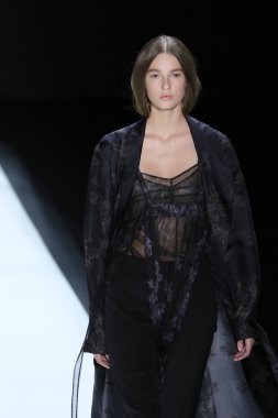 Vera Wang Koleksiyonu Sonbahar 2016