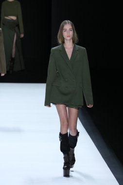 Vera Wang Koleksiyonu Sonbahar 2016