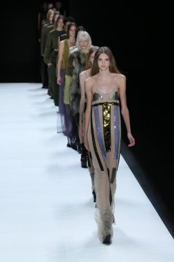 Vera Wang Koleksiyonu Sonbahar 2016