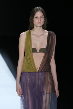 Vera Wang Koleksiyonu Sonbahar 2016