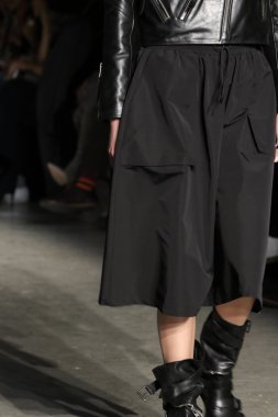 Devlet okulu sonbahar 2016 giyen modeli