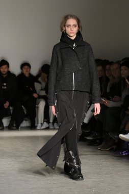 Devlet okulu sonbahar 2016 giyen modeli