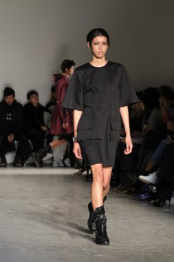 Devlet okulu sonbahar 2016 giyen modeli