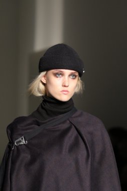 Devlet okulu sonbahar 2016 giyen modeli