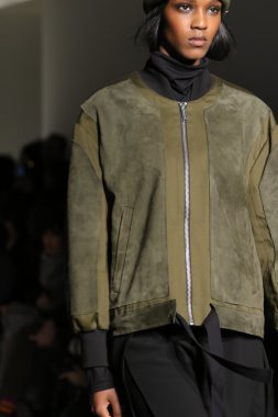 Devlet okulu sonbahar 2016 giyen modeli