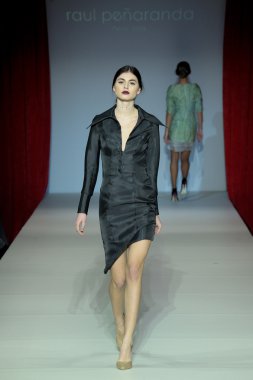 Raul Penaranda sonbahar 2016 defile