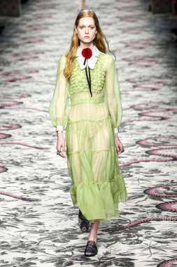 gucci defile