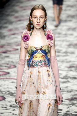 gucci defile